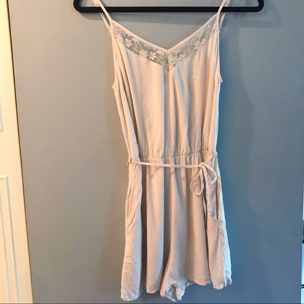 Nude romper